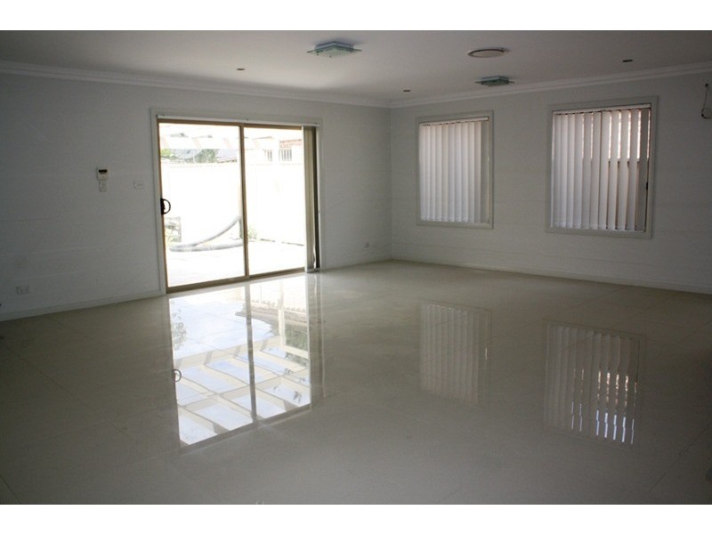 4 Uranus Road, Padstow NSW 2211