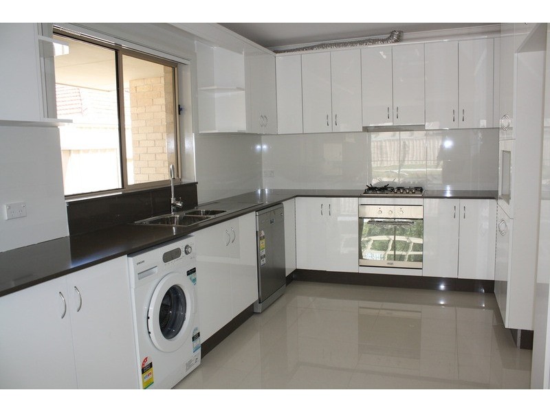 4A Uranus Road, Padstow NSW 2211