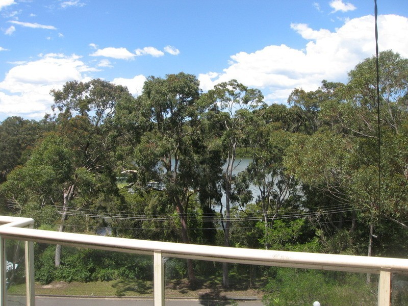 12 Valley Road, Padstow NSW 2211