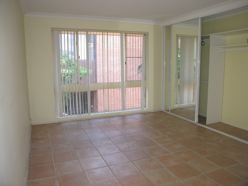 12 Valley Road, Padstow NSW 2211