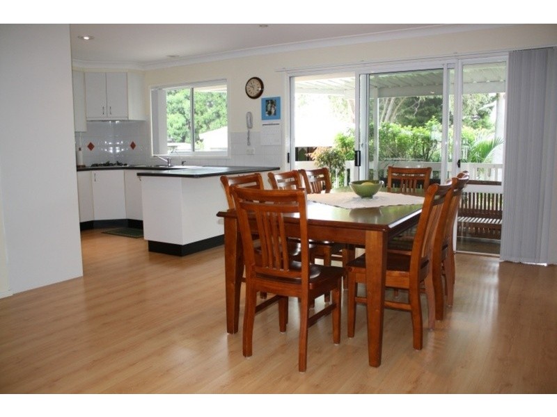 44 Wall Avenue, Panania NSW 2213