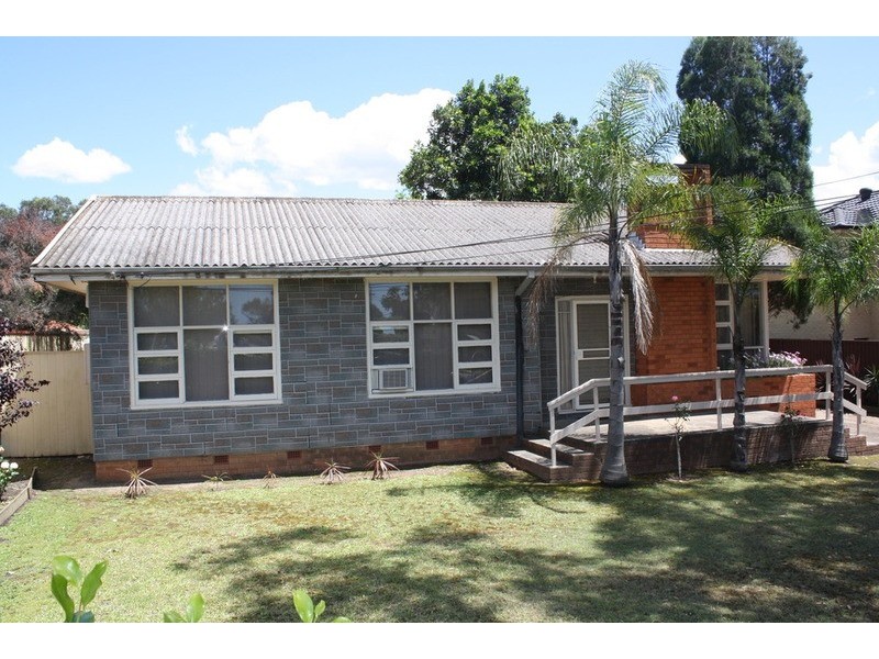 80 Kennedy Street, Picnic Point NSW 2213