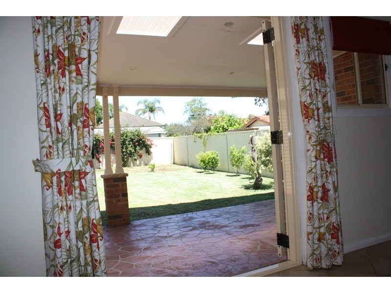 12 Alice Street, Padstow NSW 2211