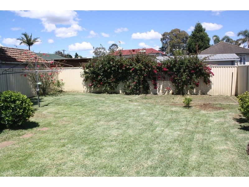 12 Alice Street, Padstow NSW 2211