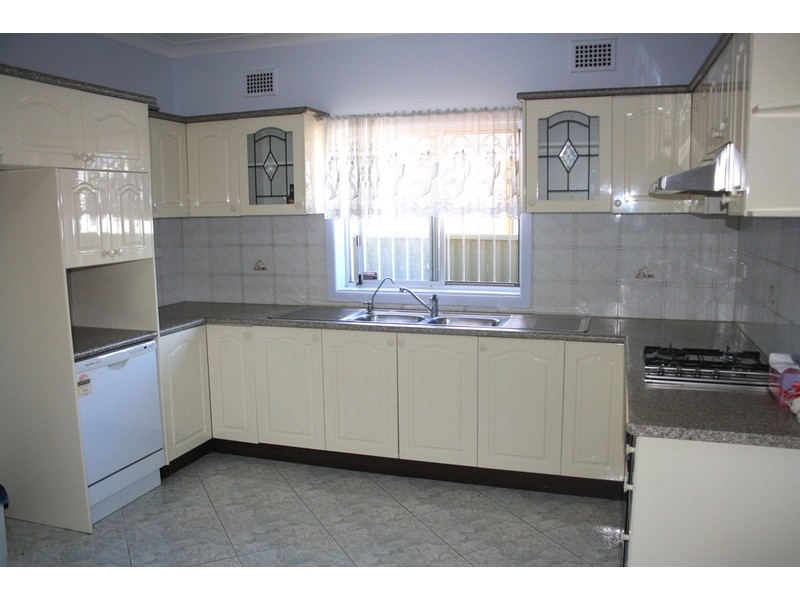 72 Queen Street, Revesby NSW 2212