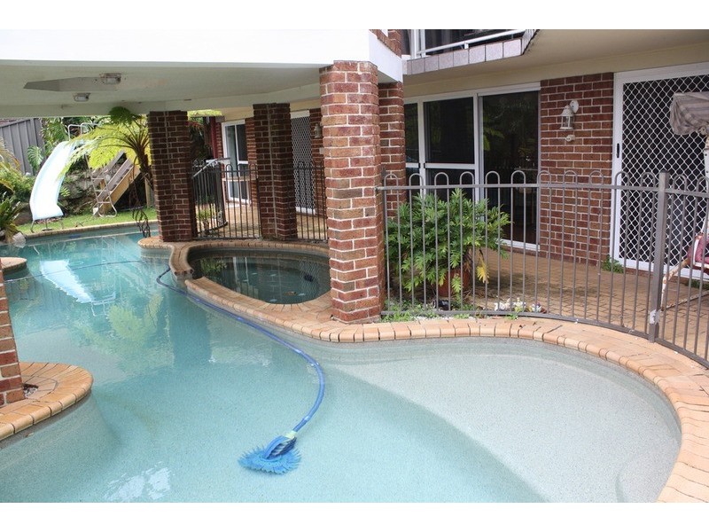 93 Bignell Street, Illawong NSW 2234