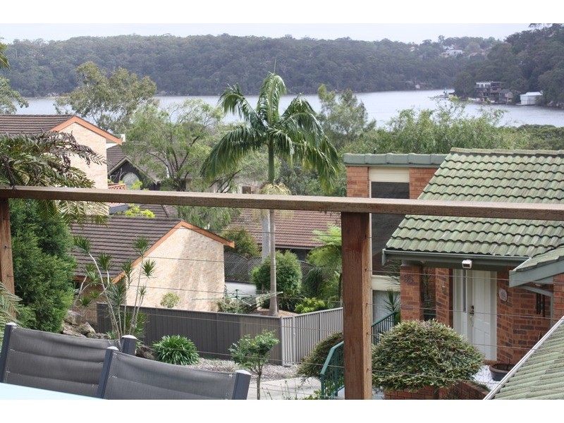 93 Bignell Street, Illawong NSW 2234