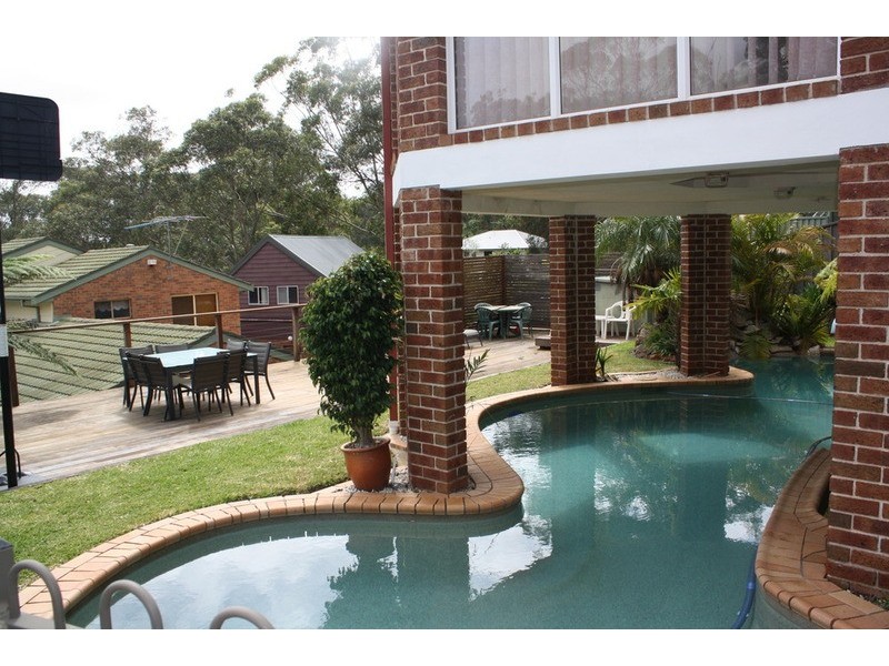 93 Bignell Street, Illawong NSW 2234