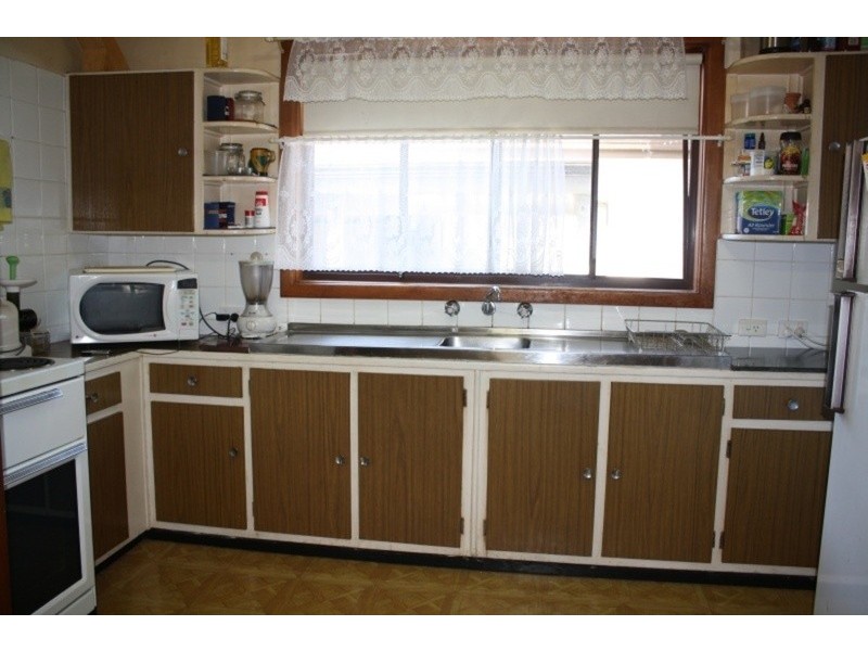 27 Neptune Street, Revesby NSW 2212