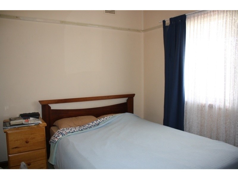 27 Neptune Street, Revesby NSW 2212