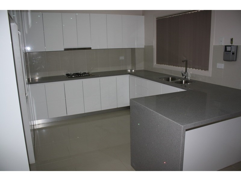 2/23-25 Montgomery Street, Revesby NSW 2212