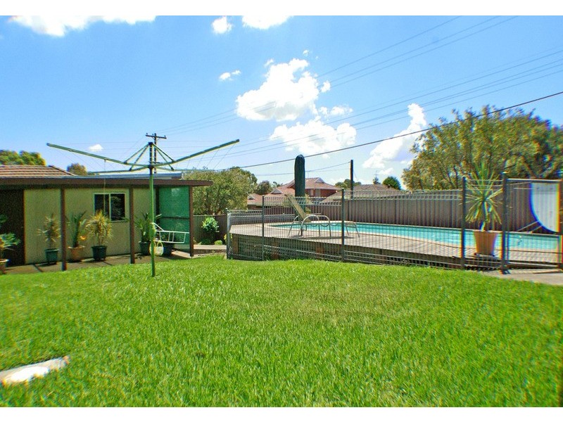 74 Chamberlain Road, Padstow NSW 2211