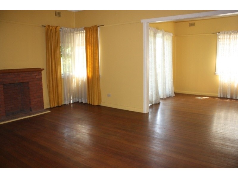 741 Henry Lawson Drive, Picnic Point NSW 2213