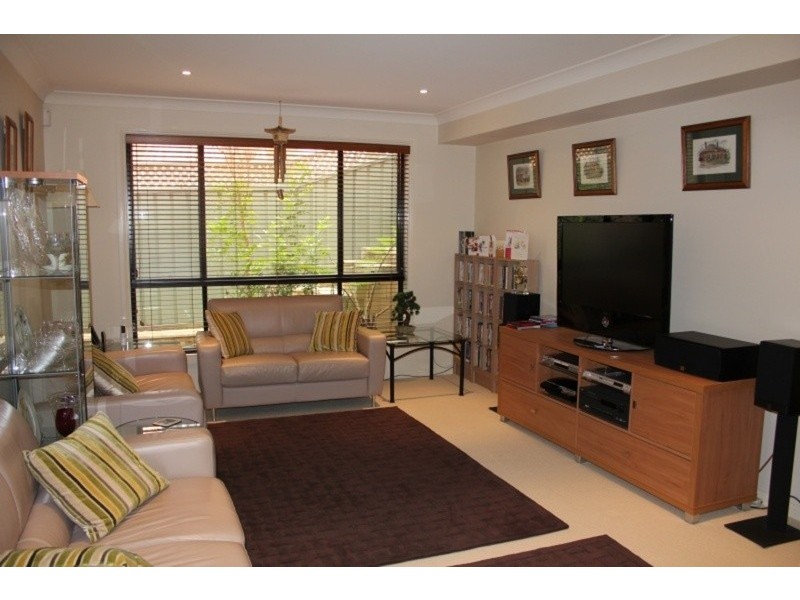 797 Henry Lawson Drive, Picnic Point NSW 2213