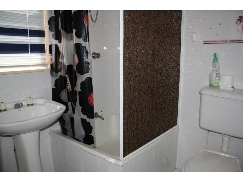 1 Vaughan Avenue, Revesby NSW 2212