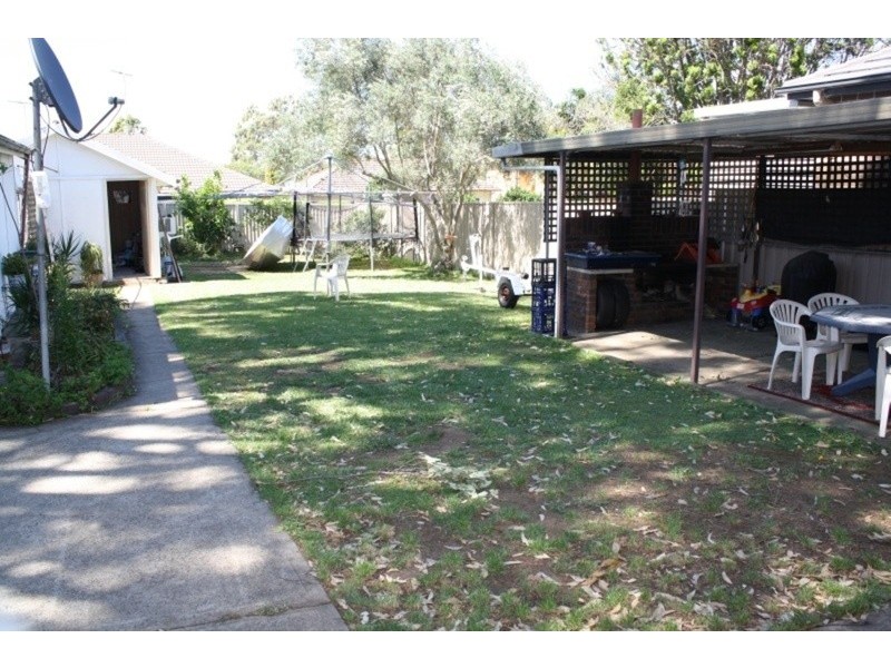 1 Vaughan Avenue, Revesby NSW 2212