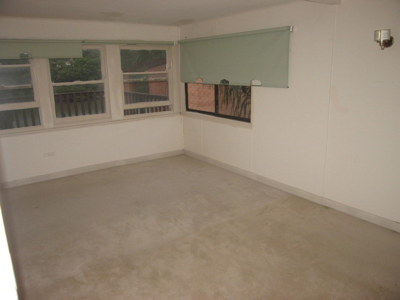 8 Villiers Road, Padstow Heights NSW 2211