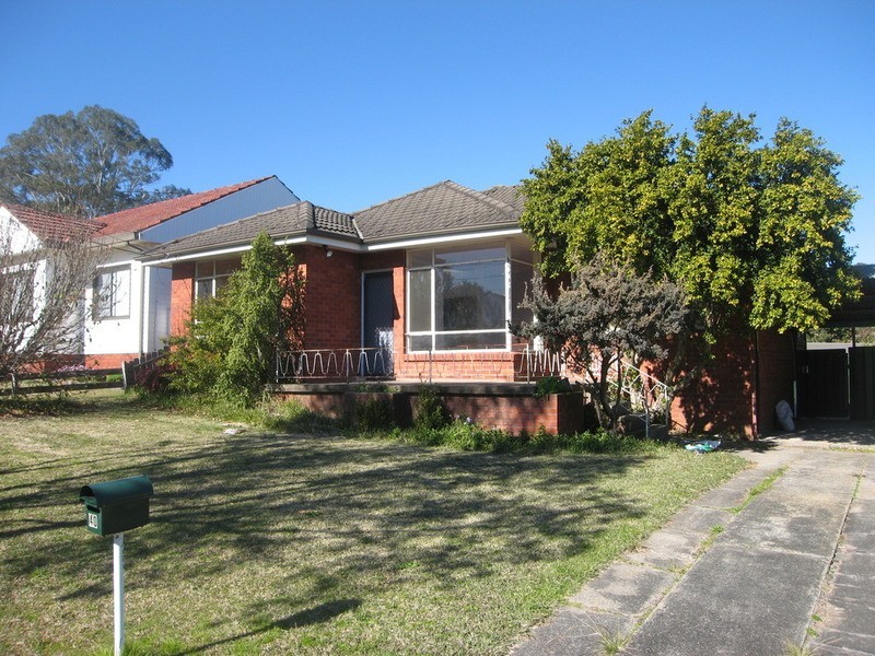 40 Ellesmere Street, Panania NSW 2213