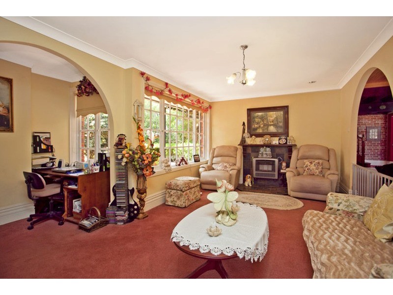 674 Henry Lawson Drive, East Hills NSW 2213