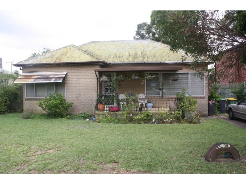 4 Truscott Street, Panania NSW 2213