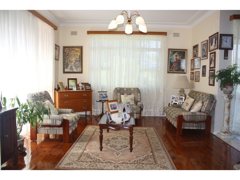 46 Henry Kendall Avenue, Padstow Heights NSW 2211