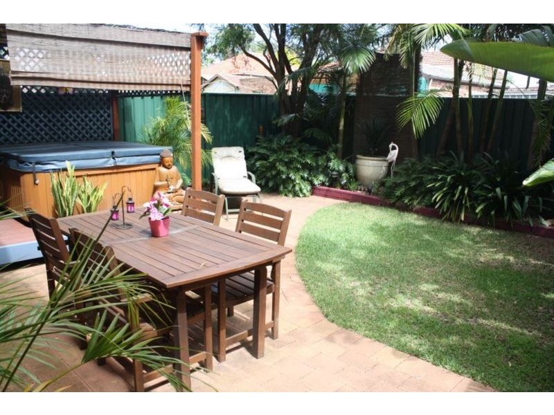 12/50 Vega Street, Revesby NSW 2212