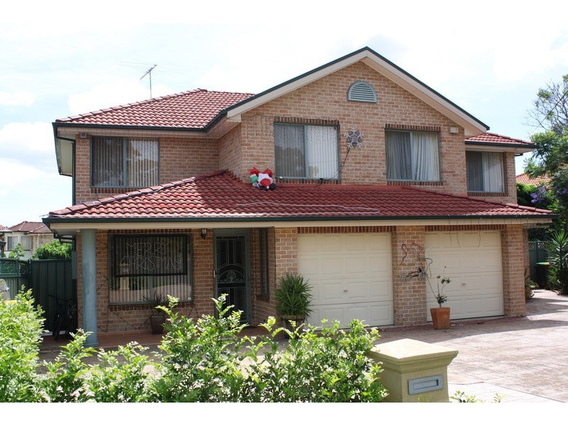 5B Clyfford Place, Panania NSW 2213