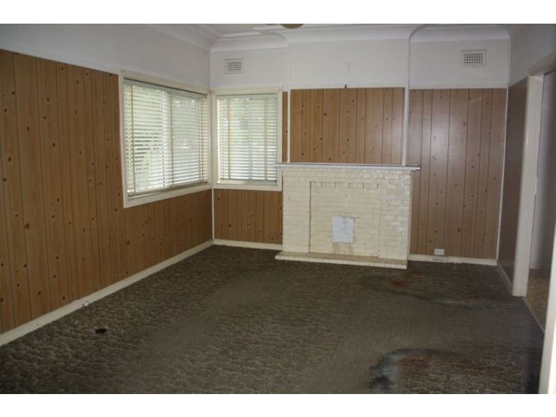 33 Sphinx Avenue, Revesby NSW 2212