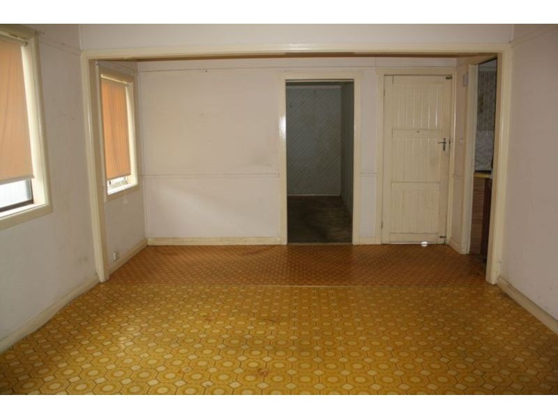 33 Sphinx Avenue, Revesby NSW 2212