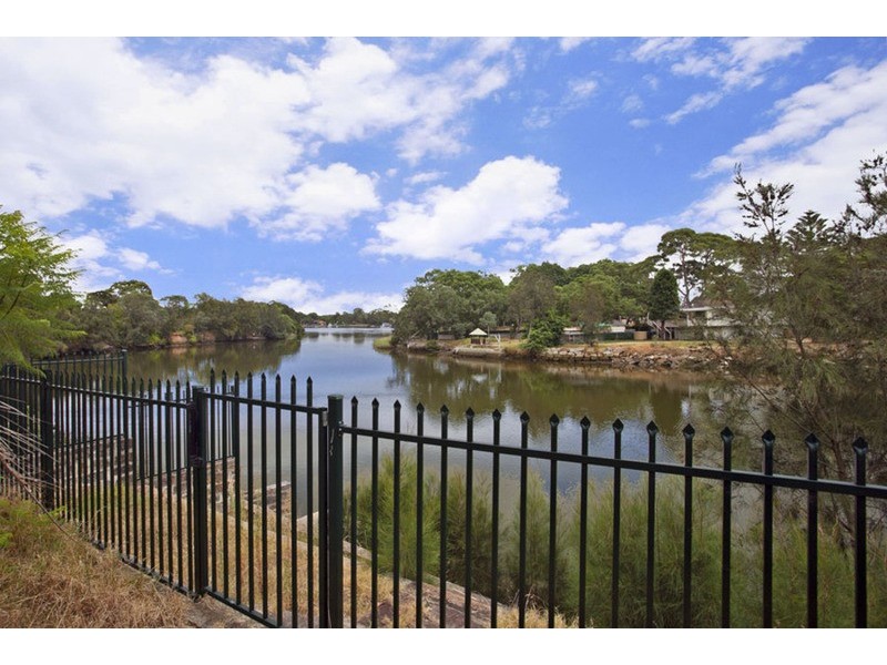 394 Henry Lawson Drive, Milperra NSW 2214
