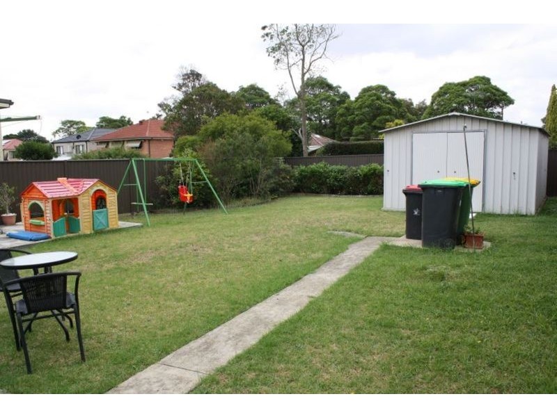 9 Craigie Avenue, Padstow NSW 2211