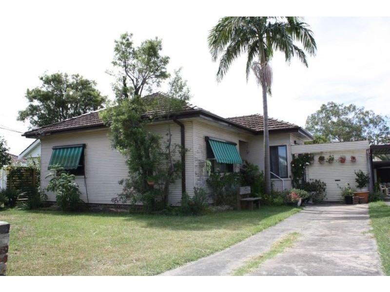 8 Morotai Road, Revesby Heights NSW 2212