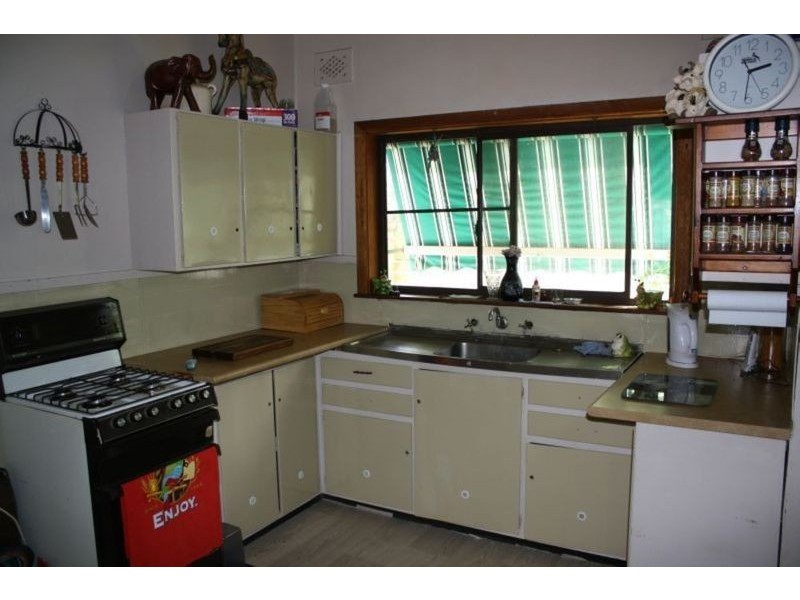 8 Morotai Road, Revesby Heights NSW 2212