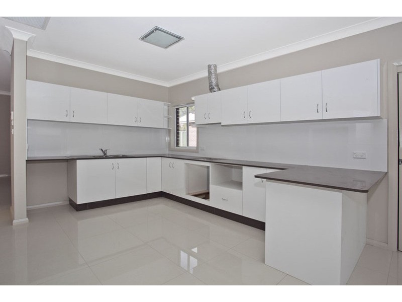 3/99-101 Mackenzie Street, Revesby NSW 2212