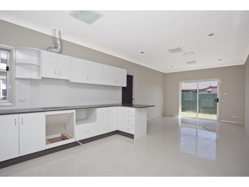 6/99-101 Mackenzie Street, Revesby NSW 2212