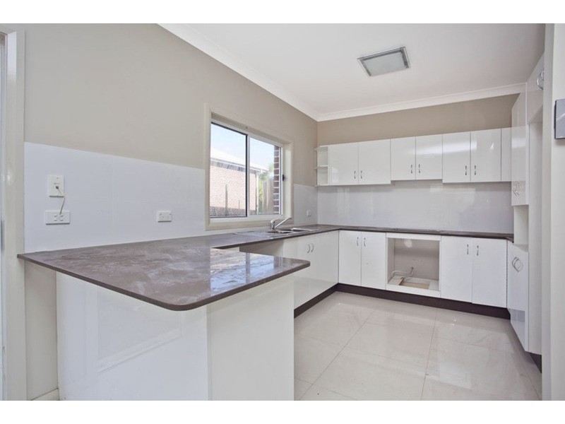 2/99-101 Mackenzie Street, Revesby NSW 2212
