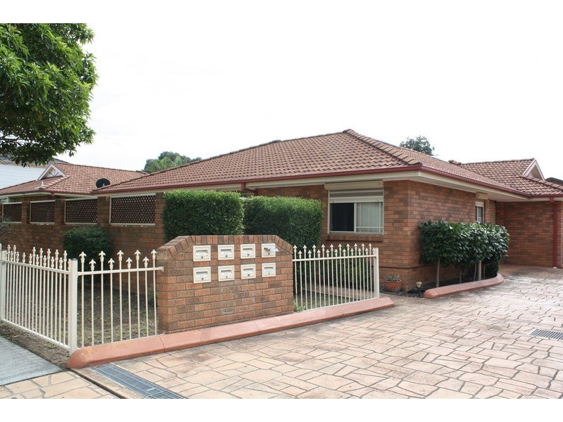 1/116 Gibson Avenue, Padstow NSW 2211