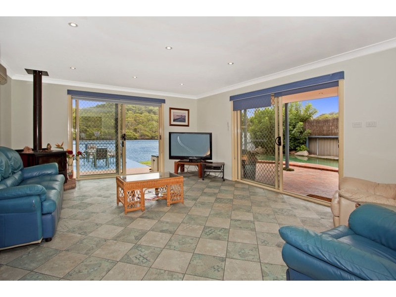 25 Johnson Close, Bonnet Bay NSW 2226