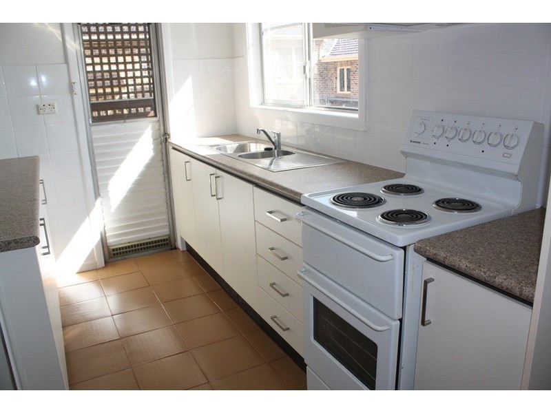 784 Henry Lawson Drive, Picnic Point NSW 2213