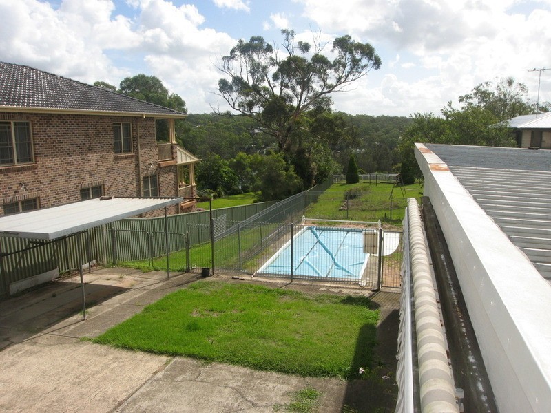 784 Henry Lawson Drive, Picnic Point NSW 2213