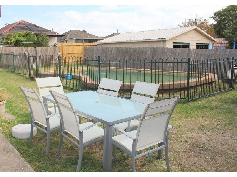 31 Tracey Street, Revesby NSW 2212