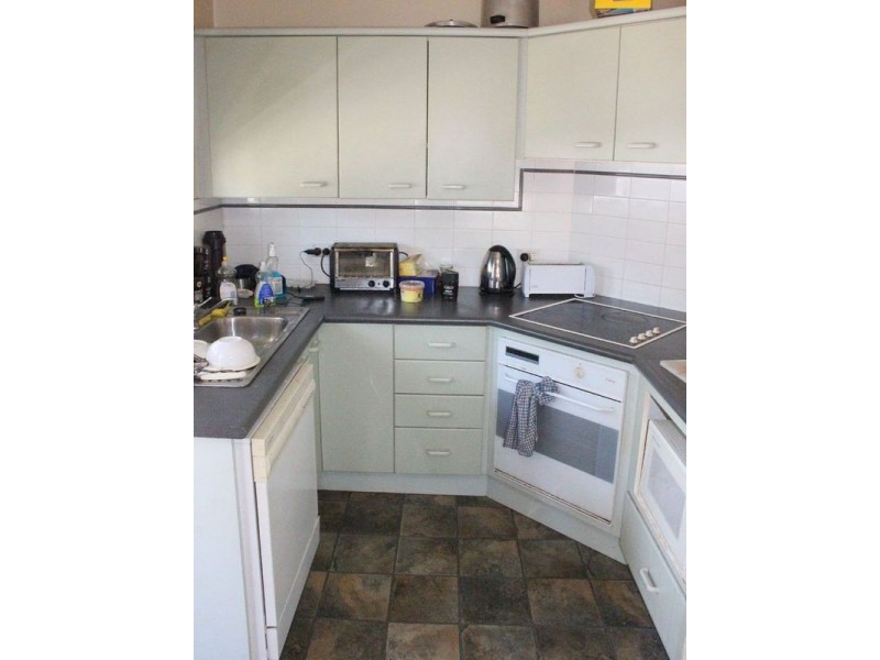 35 Carinya Road, Picnic Point NSW 2213