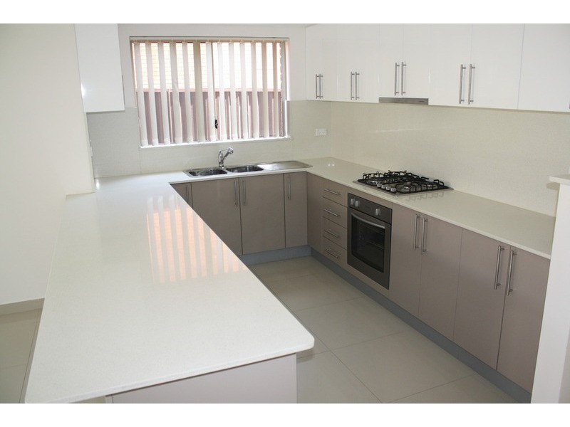 7 Tallawarra Avenue, Padstow NSW 2211