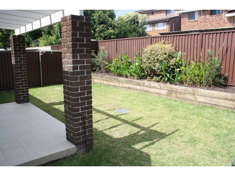 7 Tallawarra Avenue, Padstow NSW 2211