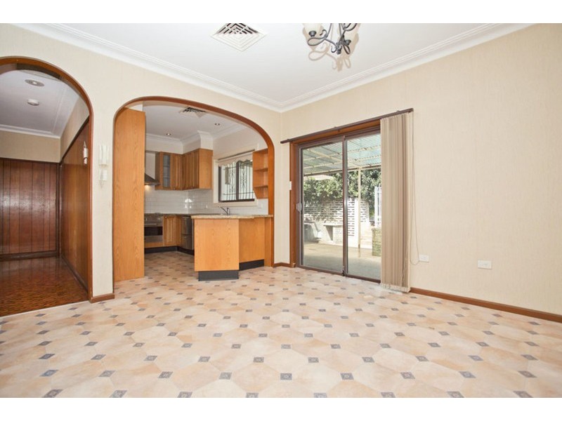 27 Richmond Avenue, Padstow Heights NSW 2211