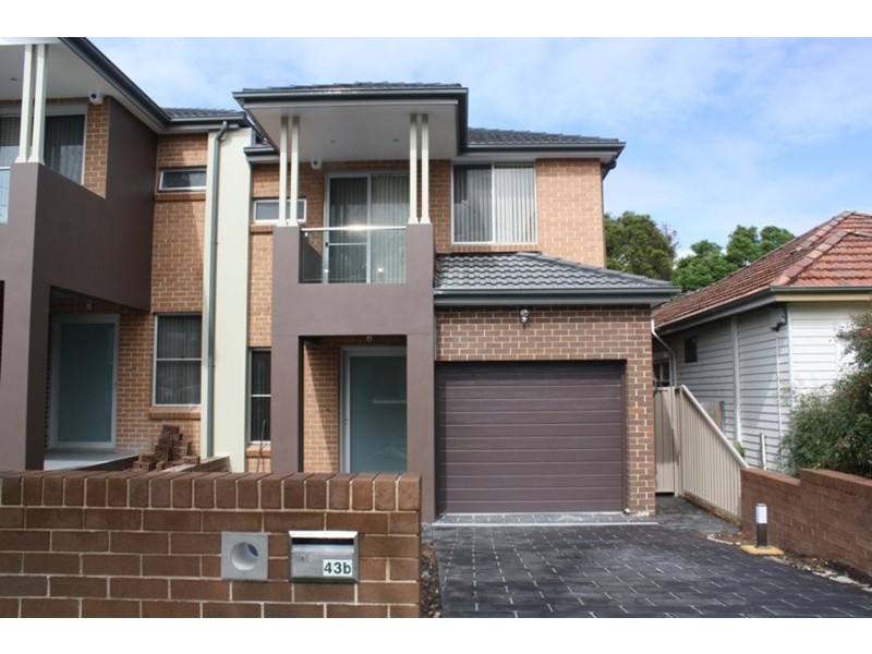 43 Ferndale Road, Revesby NSW 2212