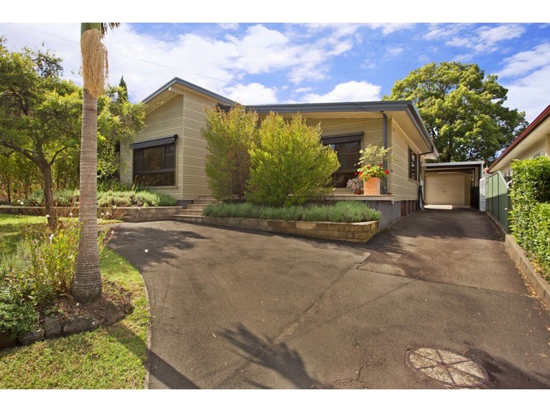 14 Austin Boulevard, Picnic Point NSW 2213