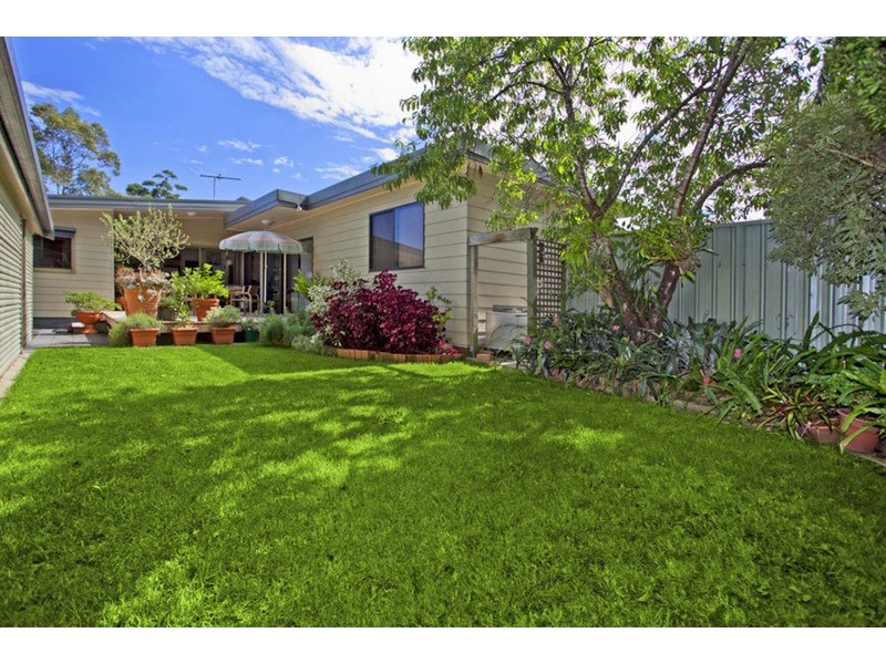 14 Austin Boulevard, Picnic Point NSW 2213