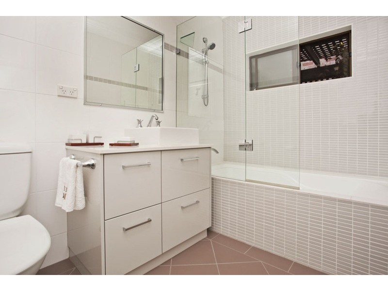 14 Austin Boulevard, Picnic Point NSW 2213