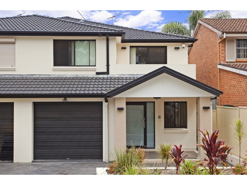 8 Albert Street, Revesby NSW 2212